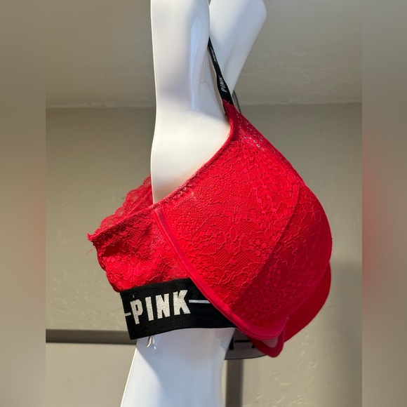 Date push up by PINK Victoria’s Secret 36D - Picture 2 of 7
